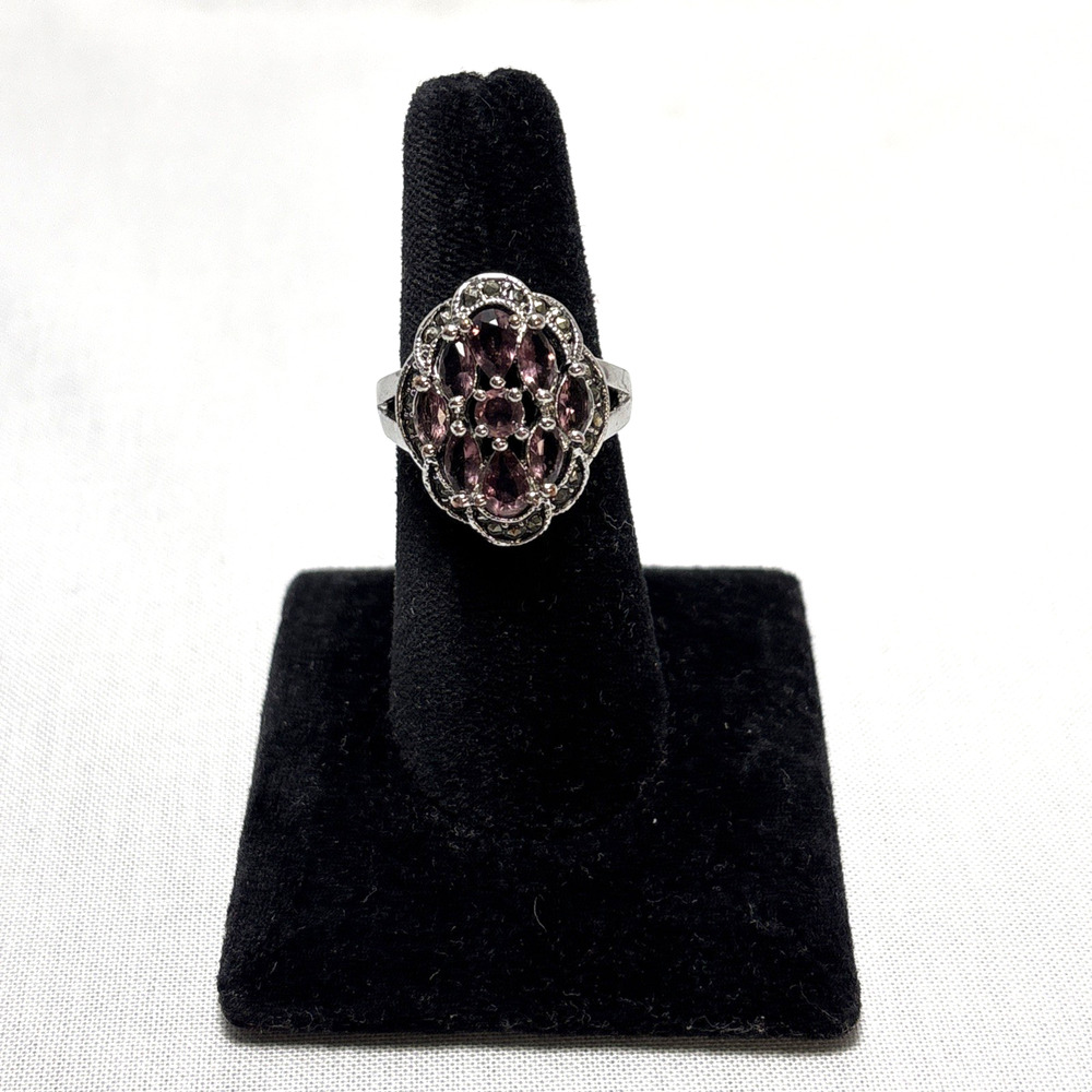 Vintage Beautiful Purple Silver Toned Cocktail Ring - Size 8-3/4